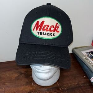 New Sewn emblem Black Mack Trucks Bulldog trucker SnapBack baseball golf cap NWT